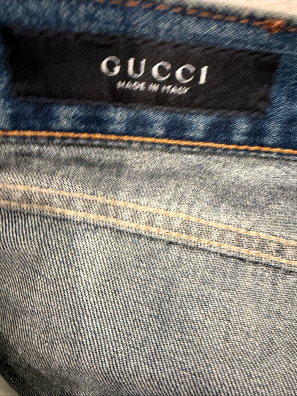 Gucci Washed Blue Denim Jeans with Signature Hardware - Picture 8 of 15
